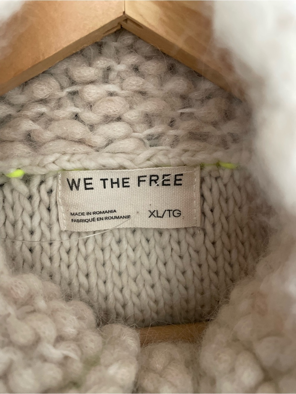 Free People We The Free Winterland Cardigan XL Neon Trim Chunky Knit - Picture 7 of 9